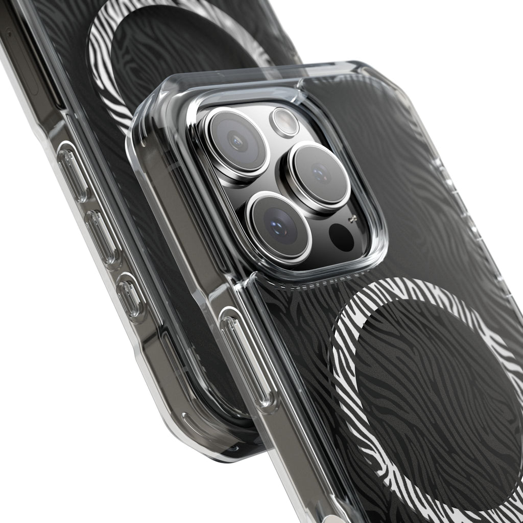 Zebra Magnetic iPhone 14, 15, 16 Series Clear Impact Cases
