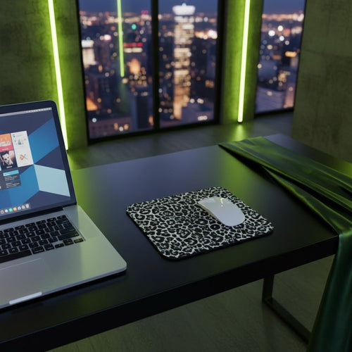 Black and White Leopard Print Mouse Pad